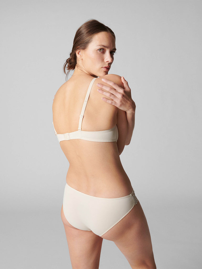 soutien-gorge-push-up-decollete-plongeant-beige-topaze-saga-4