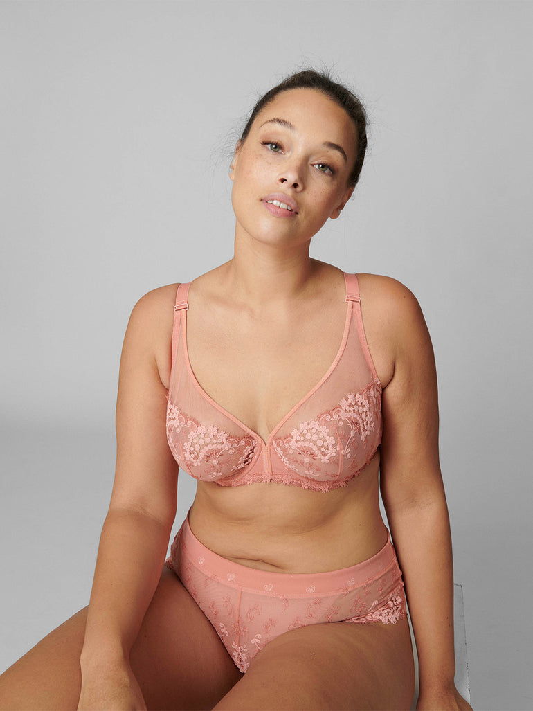 soutien-gorge-avec-armatures-decollete-plongeant-rose-ginger-wish-11