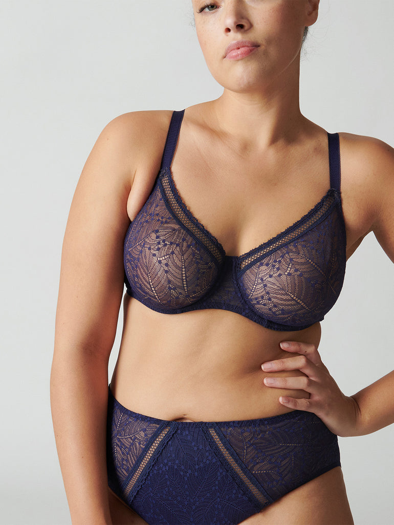 soutien-gorge-avec-armatures-moule-decollete-plongeant-minuit-comete-13