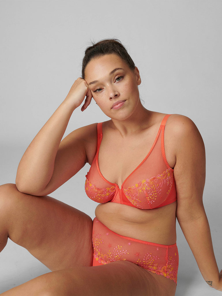 soutien-gorge-avec-armatures-decollete-plongeant-mango-delice-11