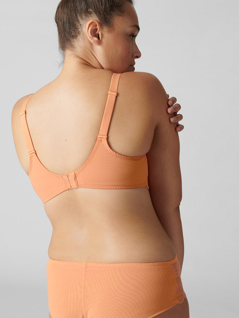 soutien-gorge-avec-armatures-decollete-carre-abricot-reve-15