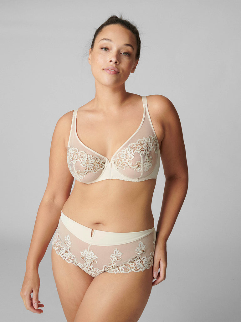 soutien-gorge-avec-armatures-decollete-plongeant-beige-topaze-saga-11
