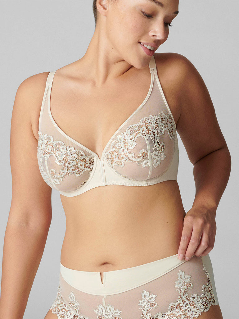 soutien-gorge-avec-armatures-decollete-plongeant-beige-topaze-saga-13